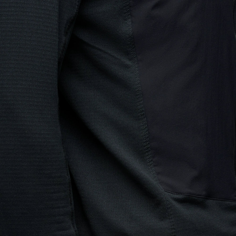 Tundra-Black