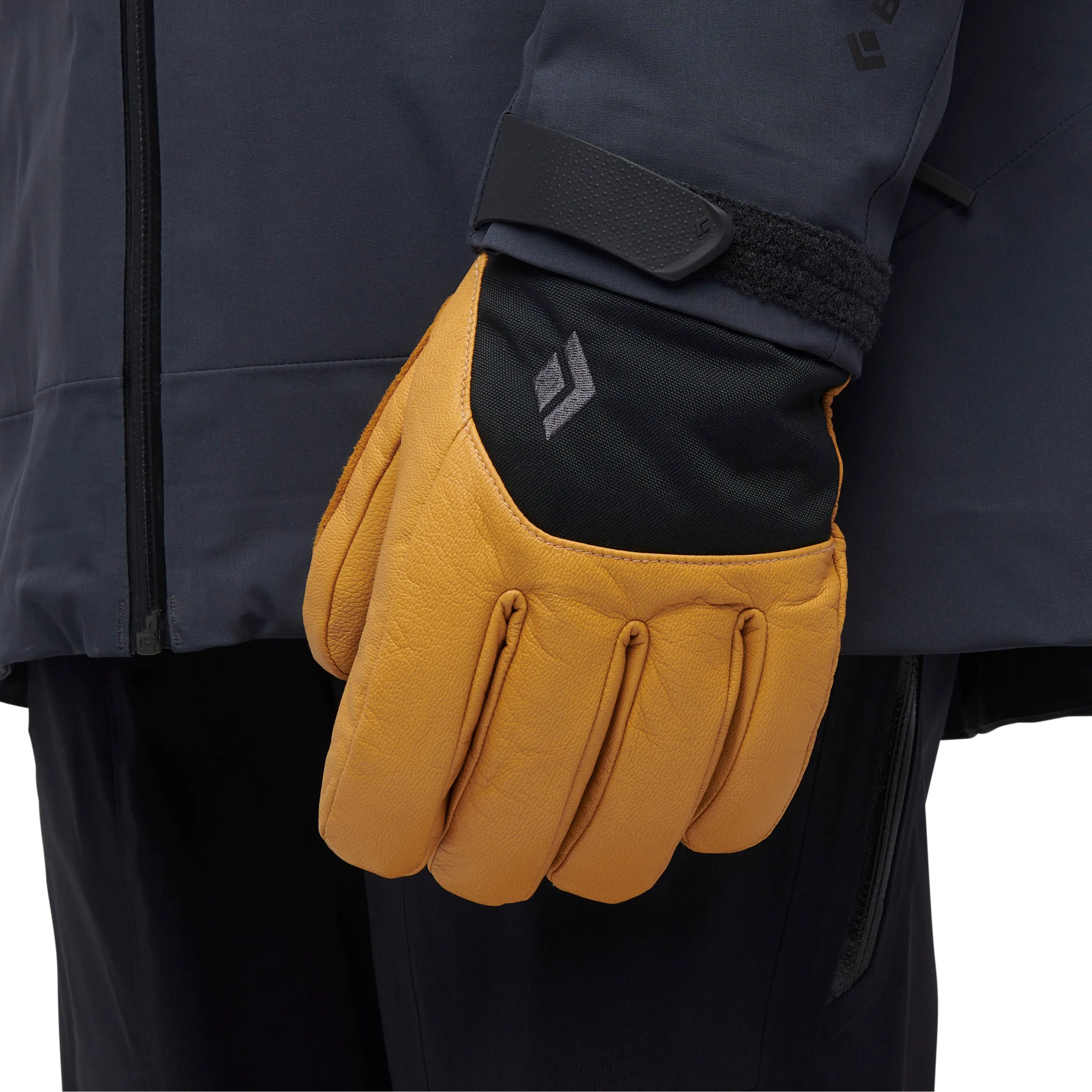 Beeswax-Black